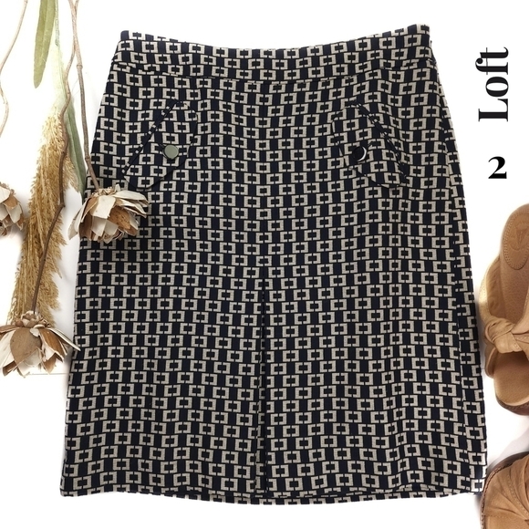 LOFT Black Cream Front Pleated Skirt Sz 2 - Picture 1 of 15